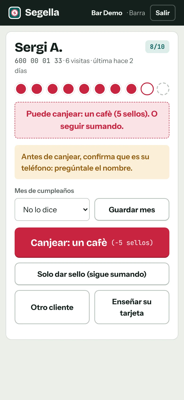 Pantalla de la caja de Segella con un cliente encontrado, sus sellos y el botón para canjear el premio